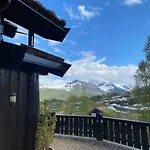 Roalden Mountain * ستراندا
